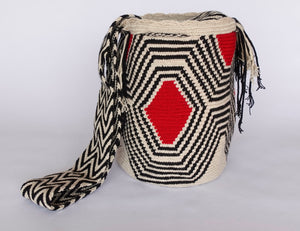 Cerazqoeiu Labyrinth Wayuu Mochila Handmade Purse