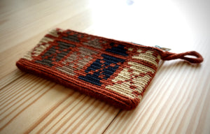 Maozieuqui Wayuu Handmade Wristlet Clutch, Small