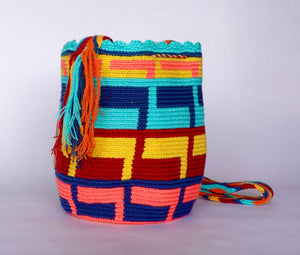 Okauka Wayuu Mochila Handmade Purse (Medium)