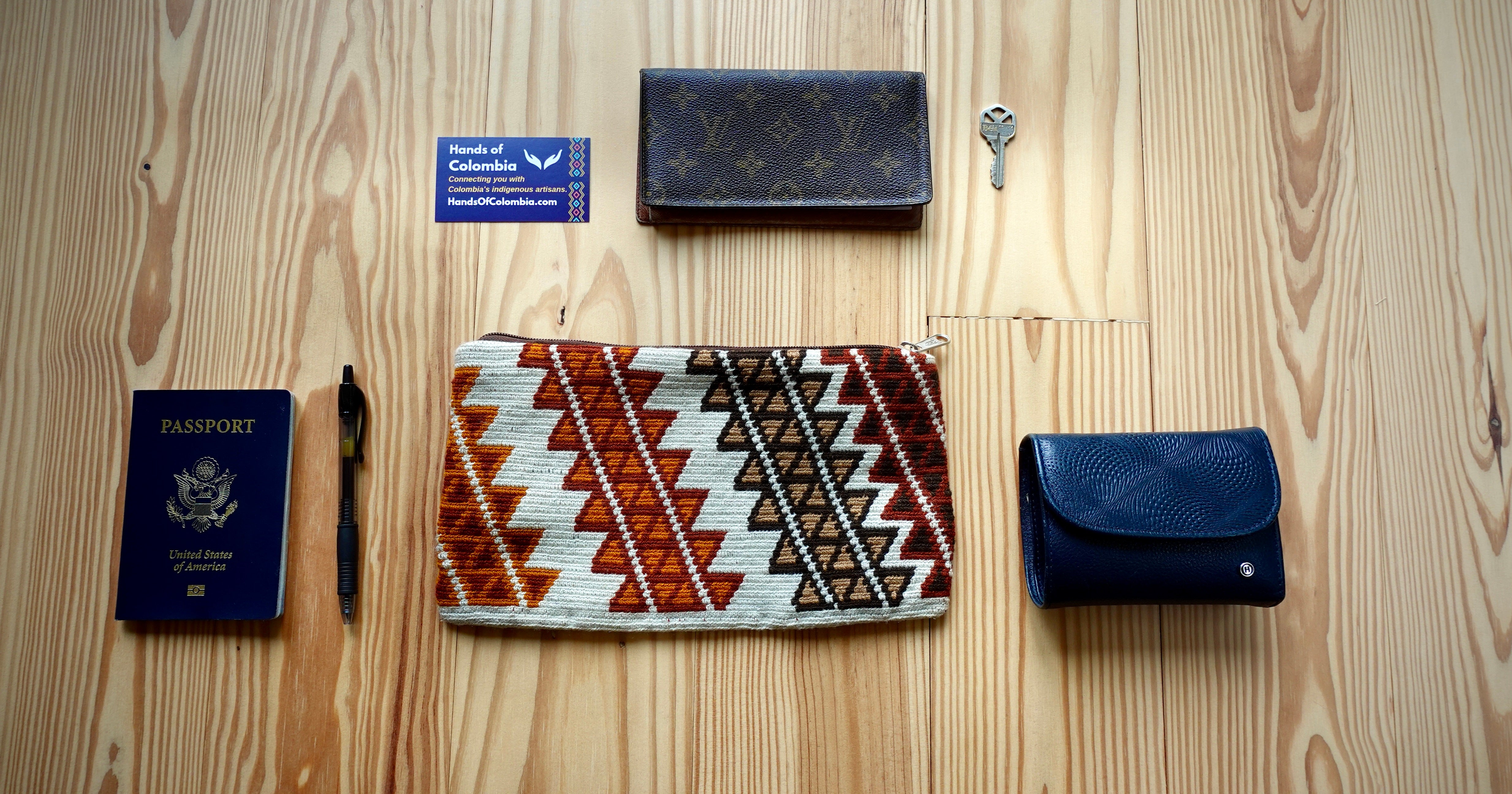 Tiaizueiqieuzi Wayuu Handmade Evening Wristlet Clutch (Ultra-Fine Thread)