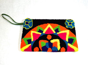 Amanece Wayuu Handmade Clutch