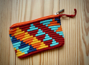 Traquiomá Wayuu Handmade Wristlet Clutch, Small