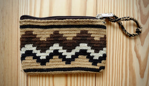 Ziquiziqui Wayuu Handmade Wristlet Clutch, Small