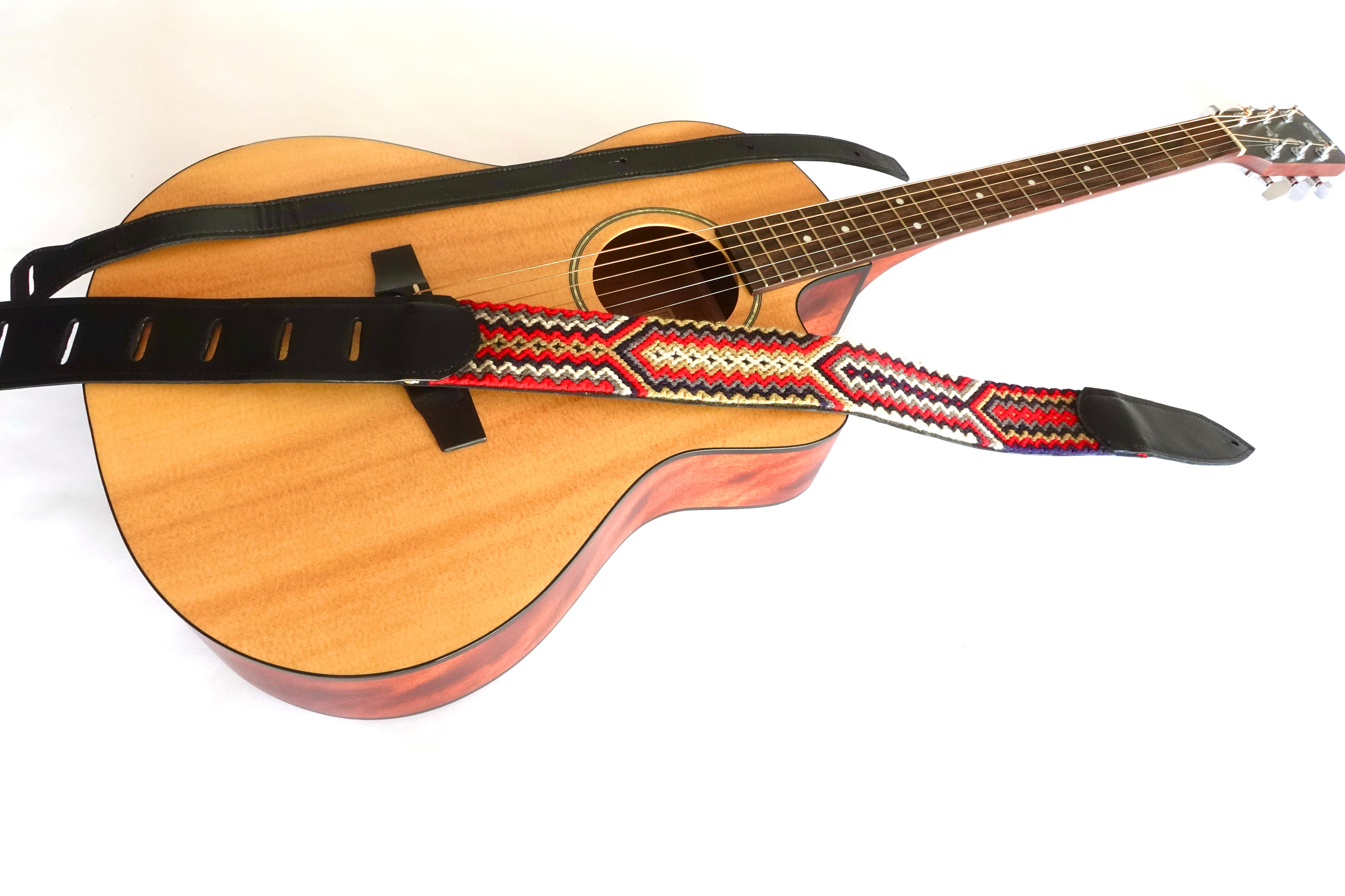 Cuentiño Handmade Leather Guitar Strap