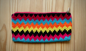 Colzöeiquei Wayuu Handmade Cosmetic Bag, Medium