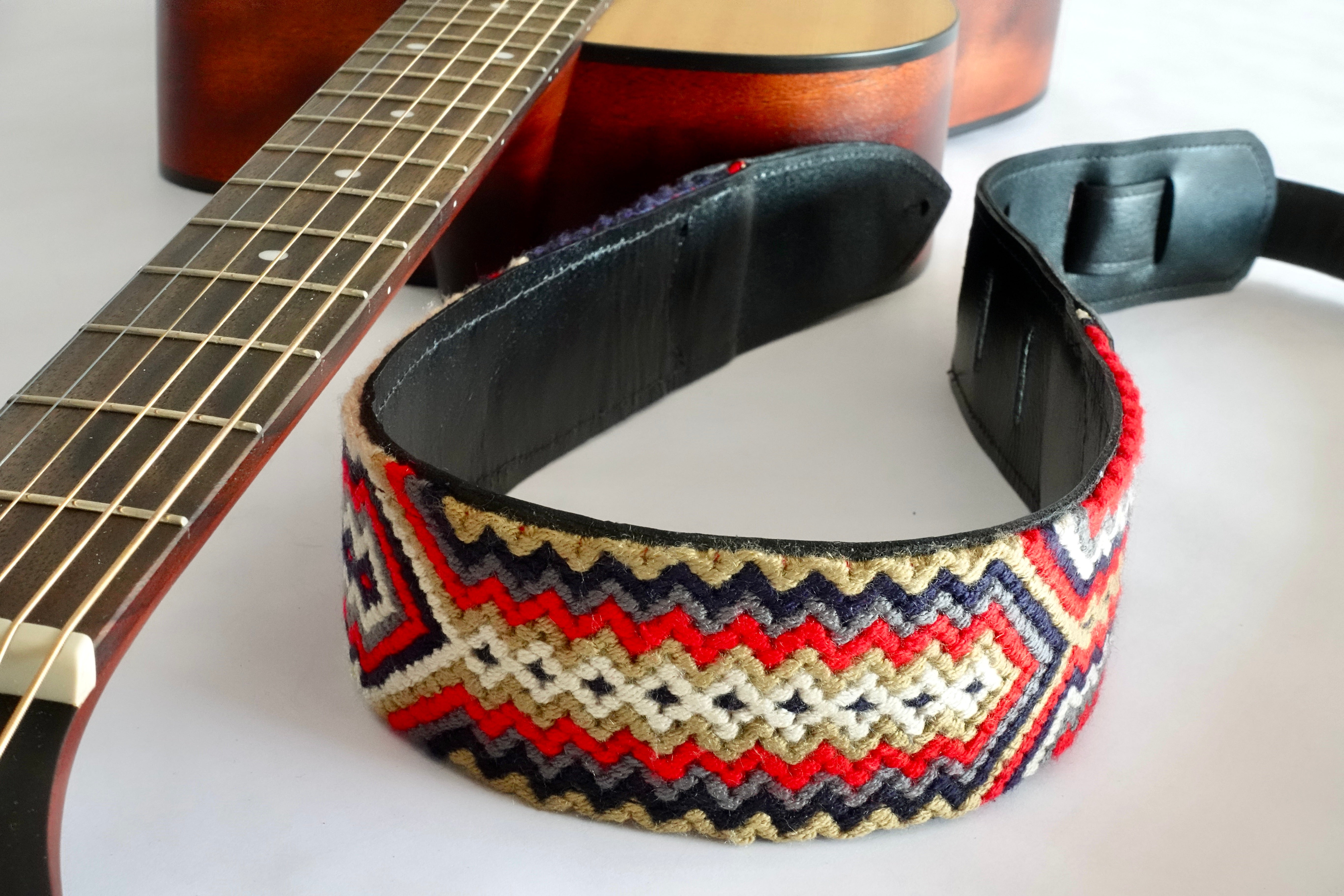 Cuentiño Handmade Leather Guitar Strap