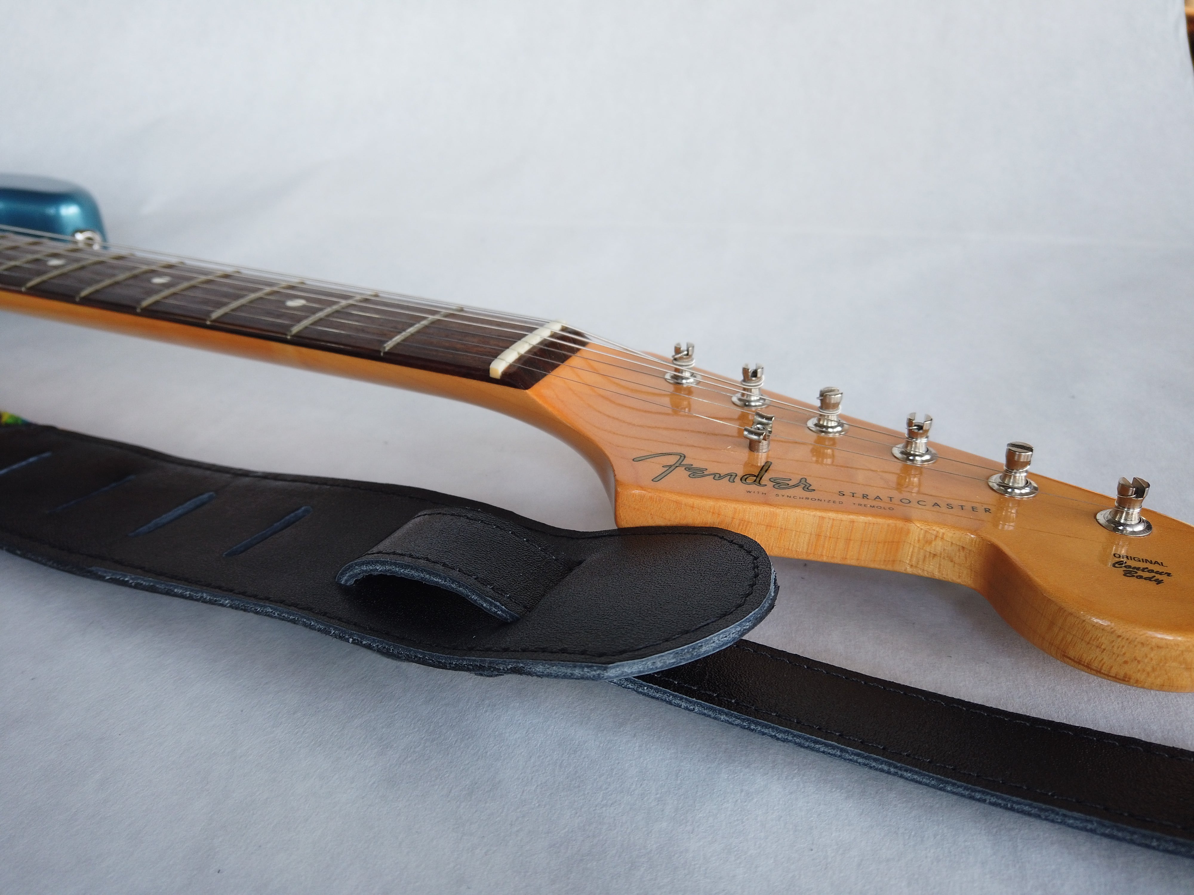 Payasau Handmade Leather Guitar Strap
